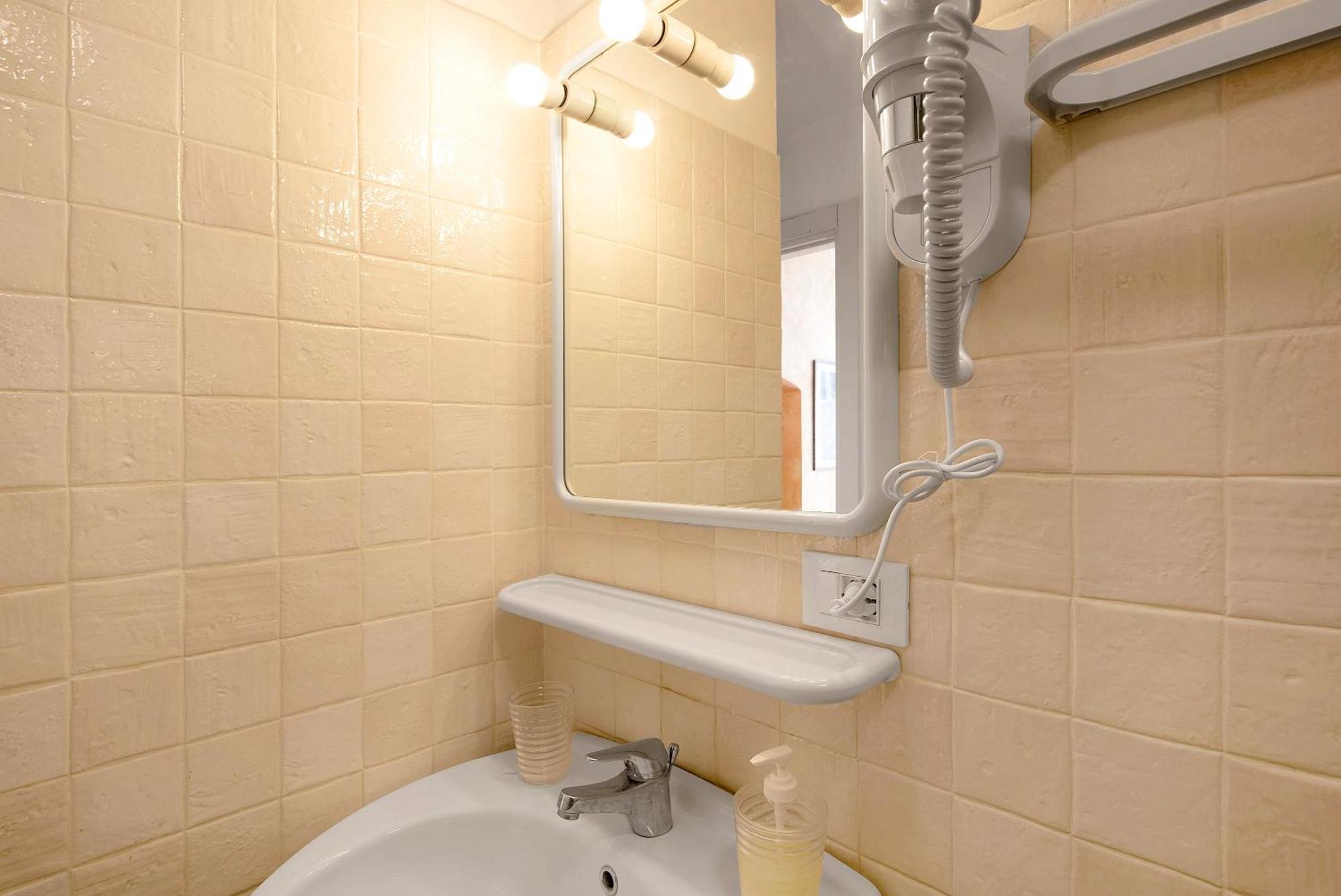 La Casa Di Raffy Apartment Genoa Ngoại thất bức ảnh
